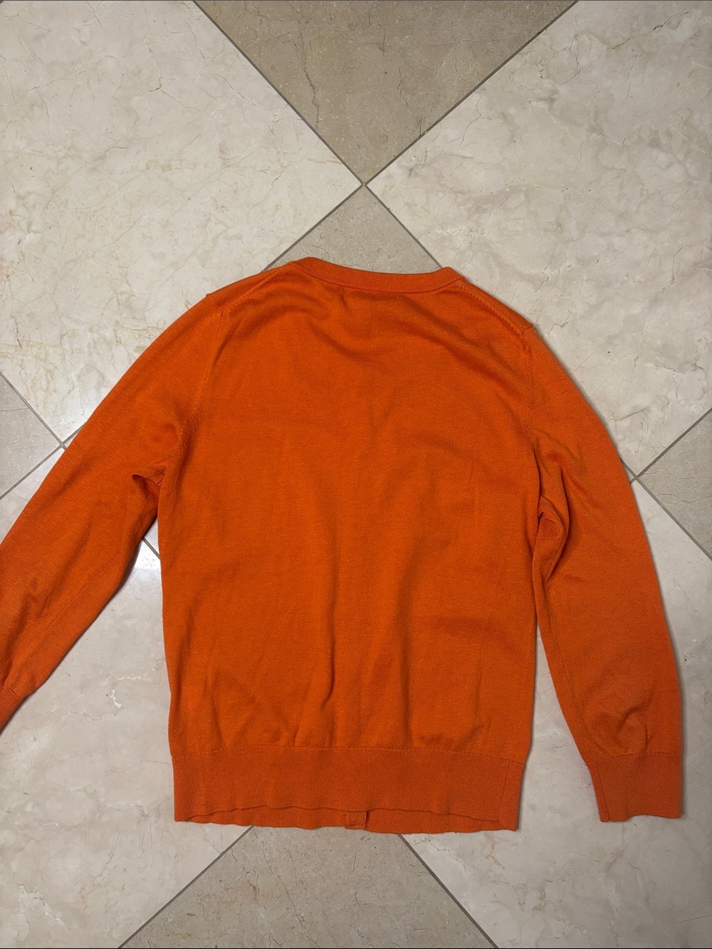 ⭐️ Banana Republic Classic Orange Crewneck Cardigan with tiny flaw- size Small - Picture 6 of 7